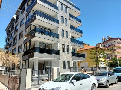 Квартиры в новом комплексе в центре города Аланья фото 1