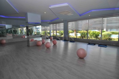 Садовый дуплекс 2+1 в районе Кестель в прекрасном жилом комплексе фото 9