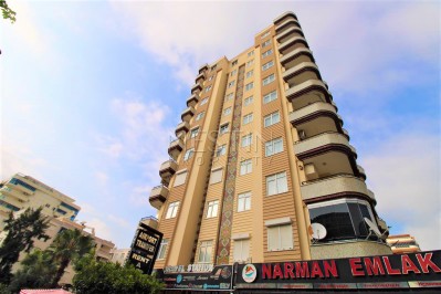 Просторная квартира 3+1 вблизи с морем в районе Махмутлар фото 1