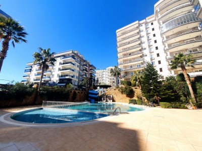 Большая квартира 4+2 в районе Тосмур в 600 м от моря фото 4