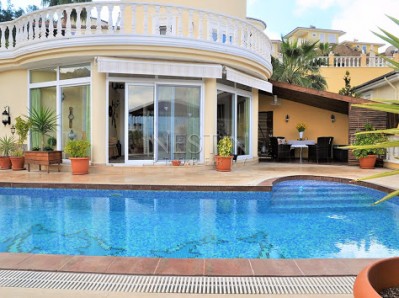 Шикарная вилла 3+1 в Каргыджаке с видом на море фото 1