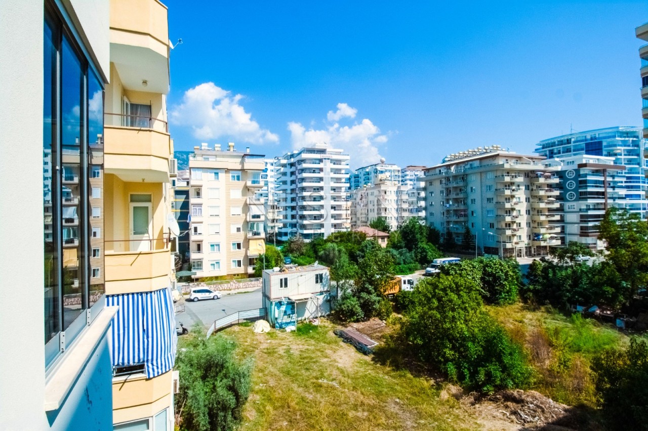 Бюджетная квартира 1+1 в 150 метрах от моря в Махмутларе фото 2