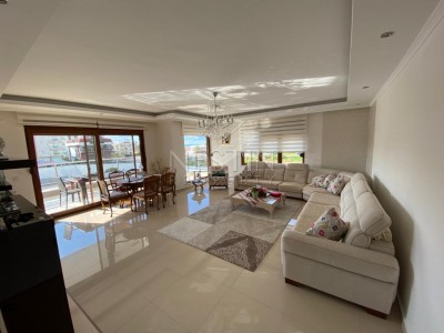 Квартира 2+1 в районе Кестель в 300м от моря фото 1