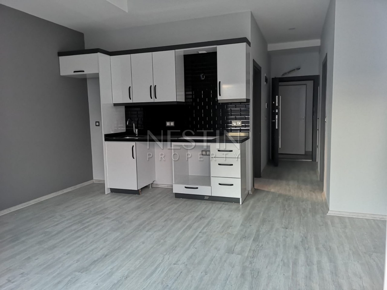 Двухкомнатная квартира в Махмутларе в новом доме фото 11