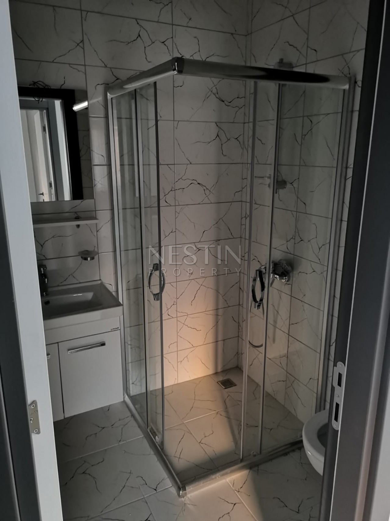 Двухкомнатная квартира в Махмутларе в новом доме фото 13