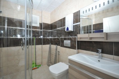 Кваритра 2+1 в современном комплексе в Махмутларе фото 13