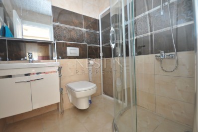 Кваритра 2+1 в современном комплексе в Махмутларе фото 17