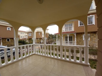 Просторная Вилла 3+1 в комплексе в районе Инжекум фото 36