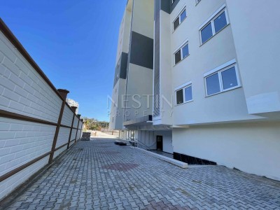 Пентхаус 3+1 в районе Махмутлар с видом на море и город Наула фото 6