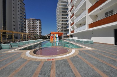 Большая квартира 1+1 в районе Махмутлар с видом на горы фото 4