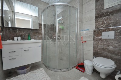 Большая квартира 1+1 в районе Махмутлар с видом на горы фото 32