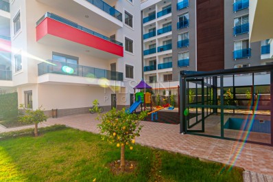 Квартира 2+1 в шикарном комплексе в районе Кестель фото 4