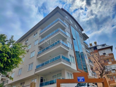 Светлая квартира 2+1 с отдельной кухней в районе Тосмур фото 2