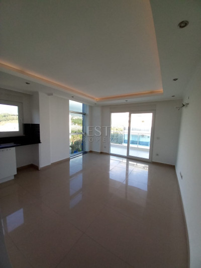 Квартира 2+1 в районе Кестель в 250 м от моря фото 2