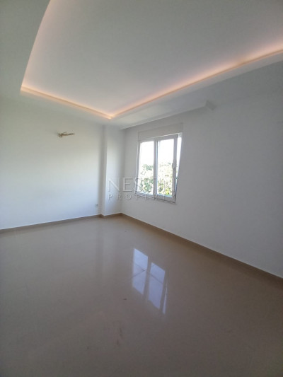 Квартира 2+1 в районе Кестель в 250 м от моря фото 10