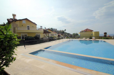 Вилла 3+1 с панорамным видом в районе Каргыджак фото 2