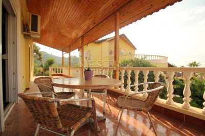 Вилла 3+1 с панорамным видом в районе Каргыджак фото 20