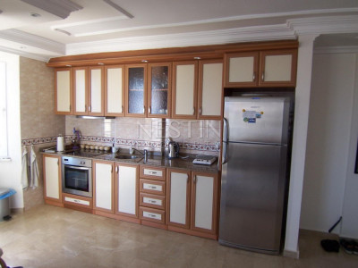 Пентхаус 4+1 в районе Кестель с видом на море и горы фото 6