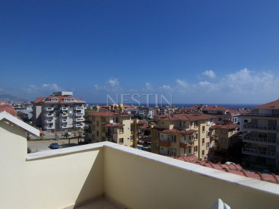 Пентхаус 4+1 в районе Кестель с видом на море и горы фото 17