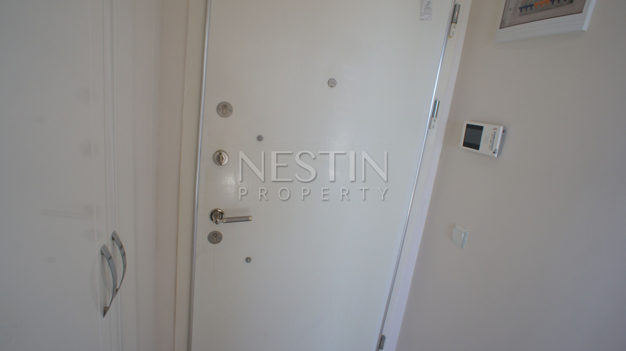 Квартира 1+1 в центре района Кестель с видом на море и горы фото 9