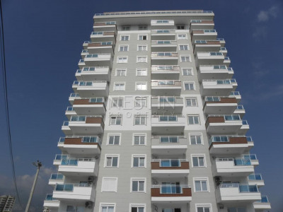 Просторная квартира 1+1 с видом на море в районе Махмутлар фото 1