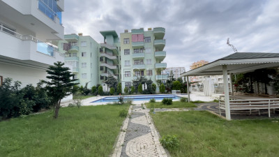 Просторный пентхаус 4+1 с видом на море и горы в районе Махмутлар фото 2