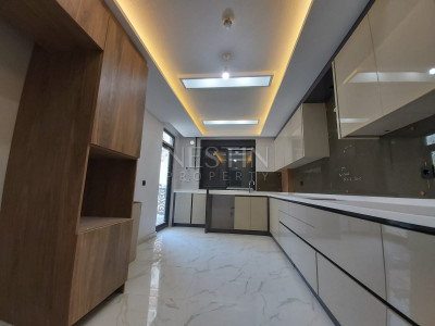 Большая квартира 4+1 в центре Анталии фото 3