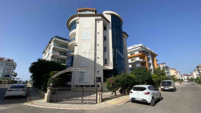 Пентхаус 4+1 в районе Кестель с видом на Средиземное море фото 1