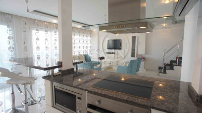 Квартиры Дуплексы 2+1 и 4+1 в районне Кестель в 250 м от моря фото 20