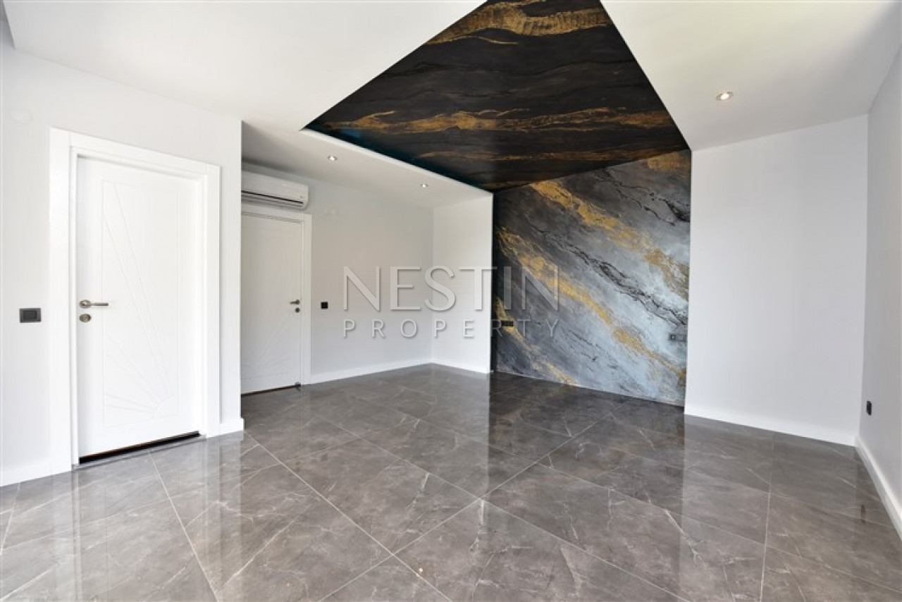 Вилла 4+1 в районе Бекташ с видом на Средиземное море фото 24