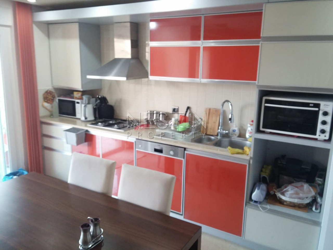 Трехкомнатная квартира в районе Джикджилли с мебелью фото 9