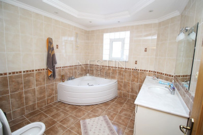 Просторная Вилла 5+1 в районе Кестель, Дим чай фото 24