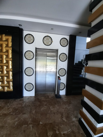 Пентхаус 3+1 в районе Кестель с видом на море и горы фото 17