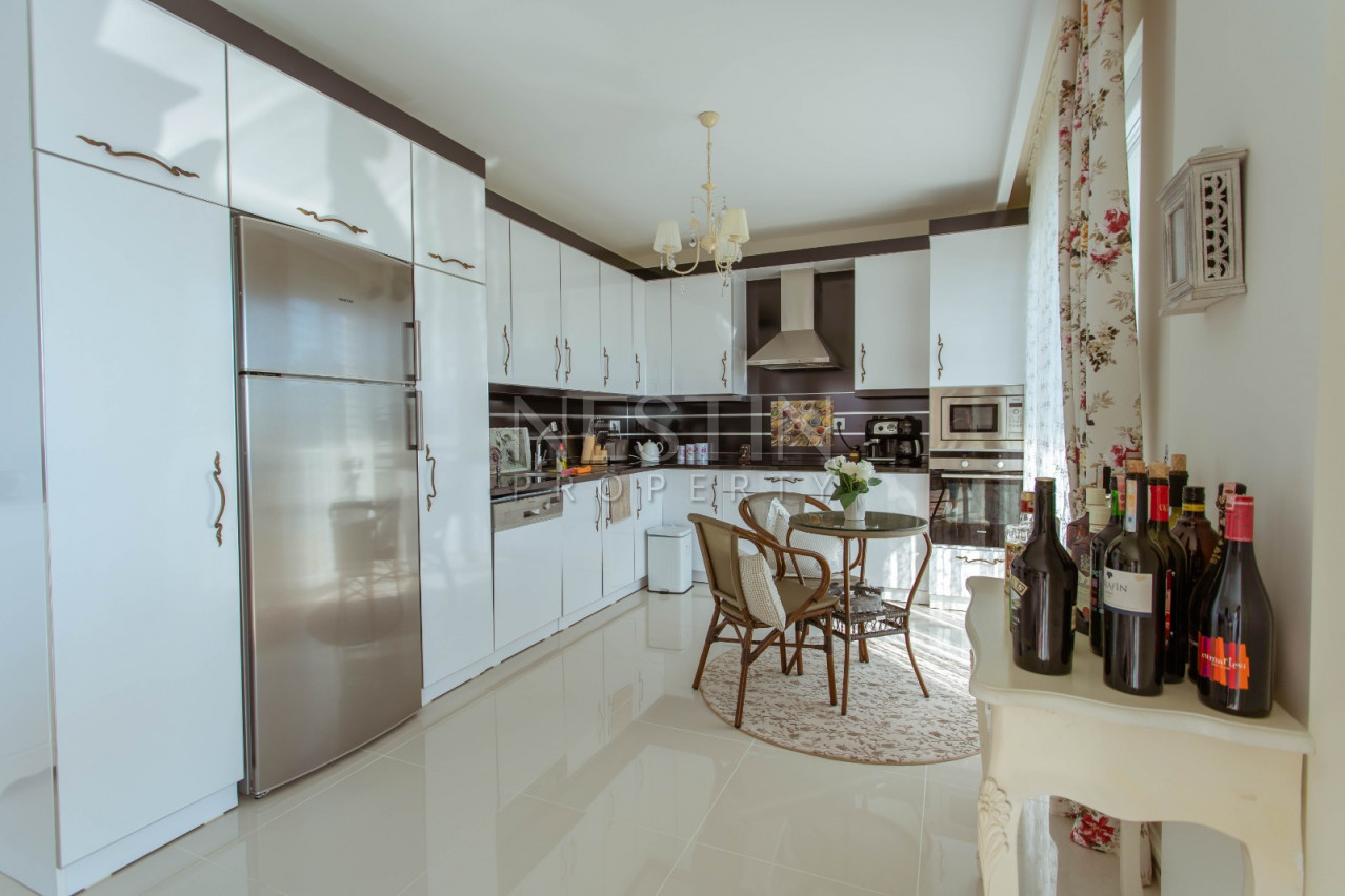 Вилла 3+1 с мебелью в элитном комплексе в Каргыджаке фото 9