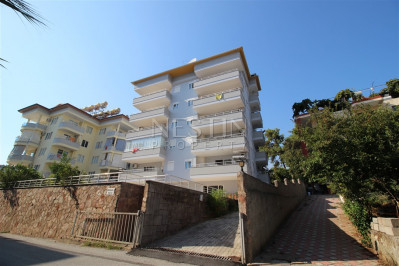 Просторная квартира 2+1 в районе Джикджилли с видом на горы фото 1