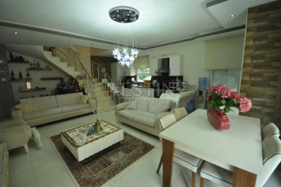 Уютный садовый дуплекс 3+1 в районе Кестель в 150 м от моря фото 3