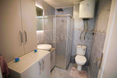 Уютная, светлая квартира 1+1 в центре города Аланья с видом на море и крепость фото 12