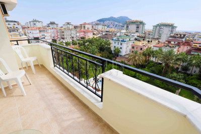 Уютная, светлая квартира 1+1 в центре города Аланья с видом на море и крепость фото 14