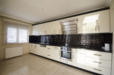 Просторная квартира 3+1 в центре города Аланья с видом на горы фото 8