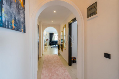 Уютная квартира 2+1 в районе Мамхутлар с видом на горы фото 6