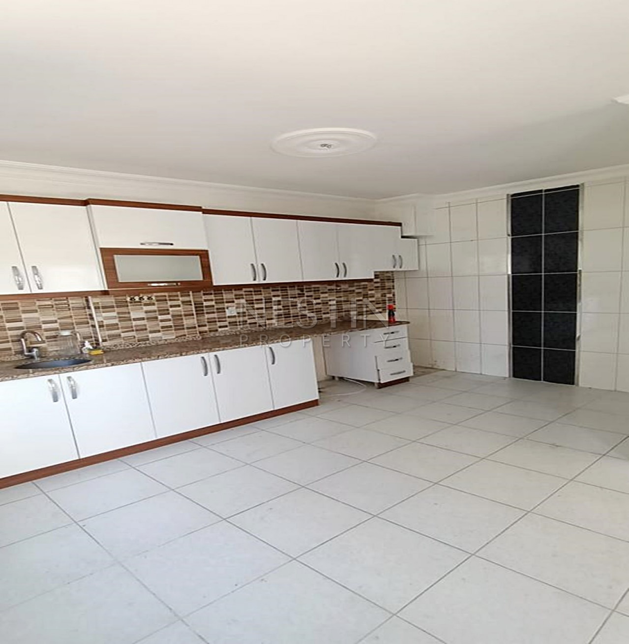 Просторная квартира 2+1 на главной дороге в районе Кызыларык фото 12