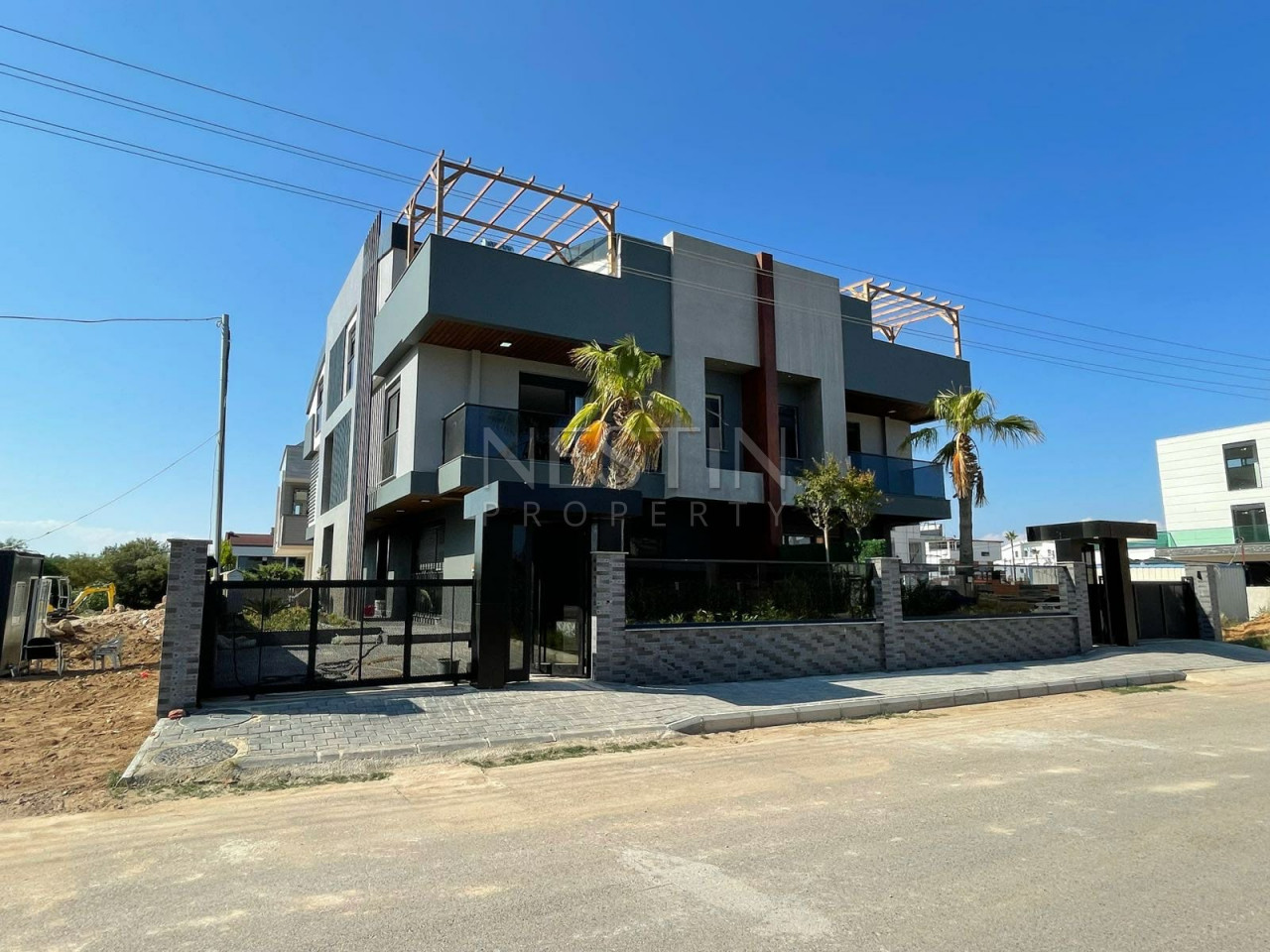 Стильная вилла 6+1 у моря в районе Кунду фото 1