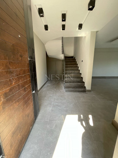 Стильная вилла 6+1 у моря в районе Кунду фото 7