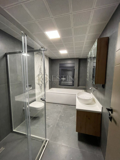 Стильная вилла 6+1 у моря в районе Кунду фото 30