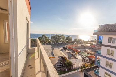 Пентхаус 4+1 в районе Каргыджак с шикарным видом на море фото 39