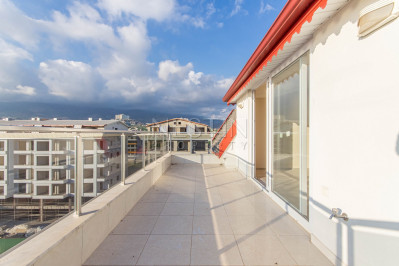 Пентхаус 4+1 в районе Каргыджак с шикарным видом на море фото 47