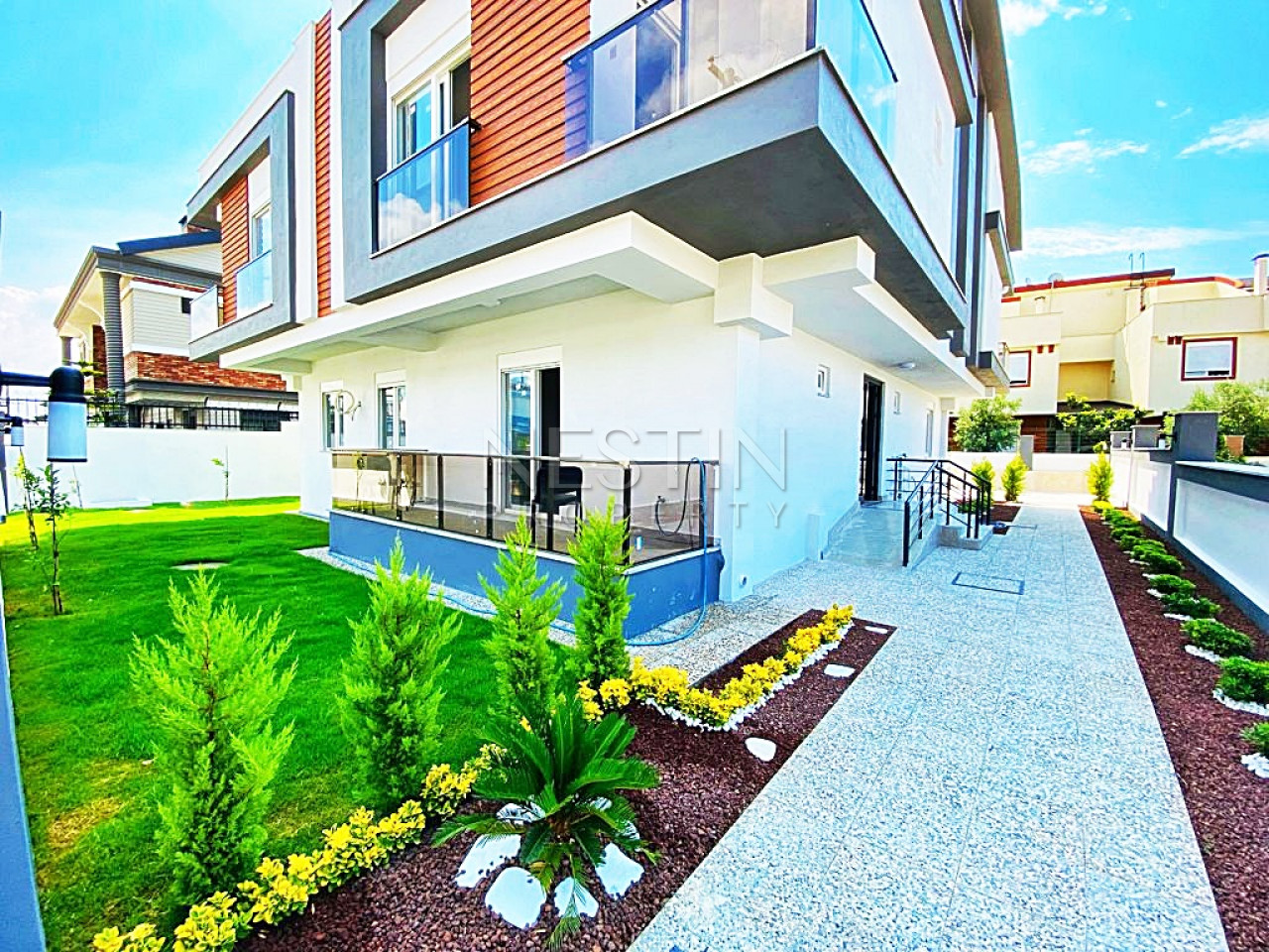 Уютная и светлая квартира 1+1 в районе Муратпаша фото 9