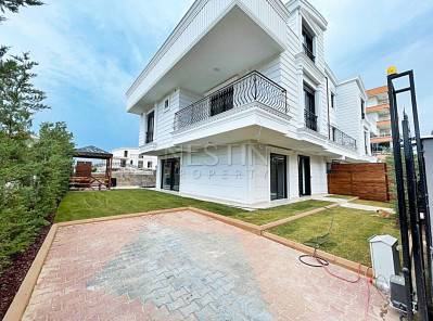 Новая и красивая вилла 5+1 в районе Лара с бассейном фото 38