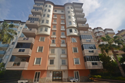 Просторная квартира 2+1 в центре города Аланья в 800 м от пляжа Клеопатры фото 1