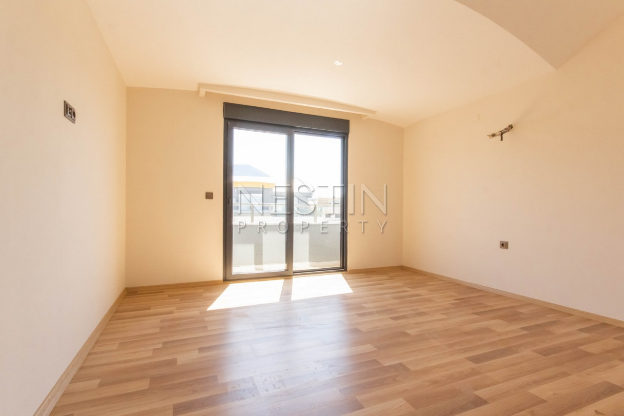 Просторный Пентхаус 5+1 в районе Оба с видом на горы и крепость Алании фото 28